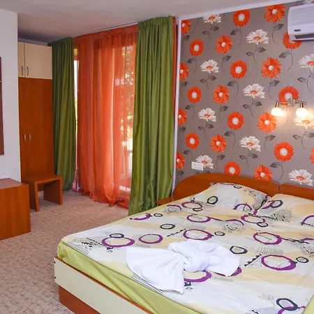 Comfortable Homestay *