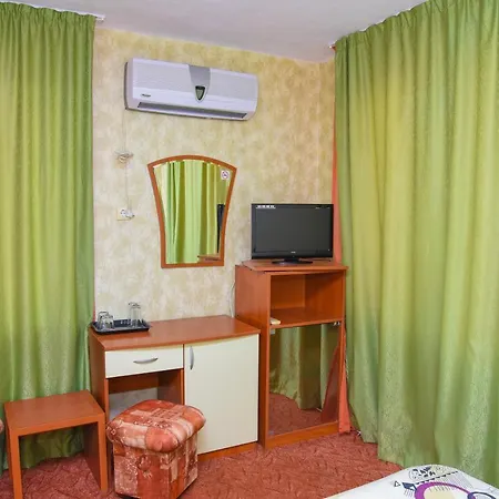 Comfortable בית אירוח *